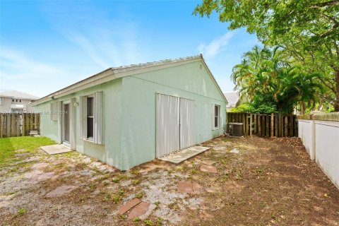 Villa ou maison à vendre à Margate, Floride: 3 chambres, 111.02 m2 № 1269310 - photo 19