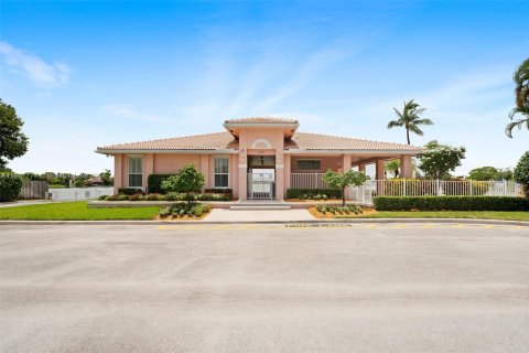 Villa ou maison à vendre à Margate, Floride: 3 chambres, 111.02 m2 № 1269310 - photo 27