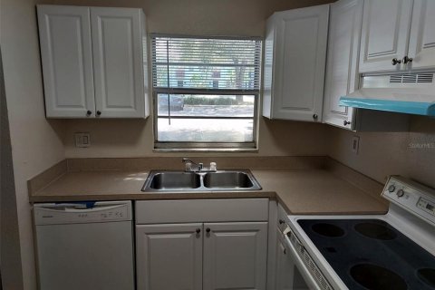 Copropriété à vendre à Tampa, Floride: 2 chambres, 101.08 m2 № 1370212 - photo 3