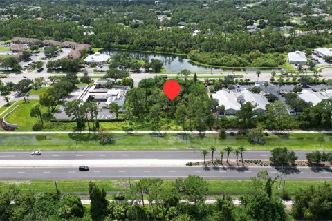 Land in North Port, Florida № 1311603 - photo 1