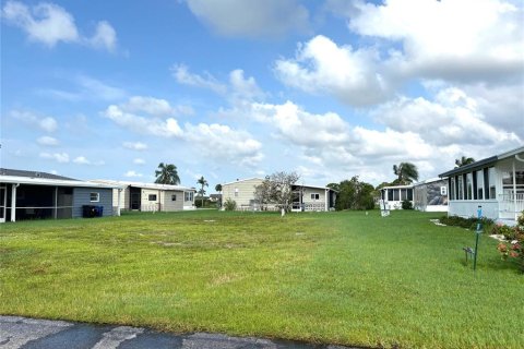 Terreno en venta en North Port, Florida № 1311544 - foto 4