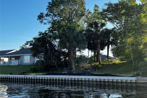 Terrain à vendre à Palm Coast, Floride № 767661 - photo 9
