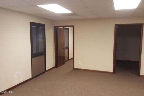 Propiedad comercial en alquiler en Jacksonville, Florida, 98.2 m2 № 826885 - foto 6