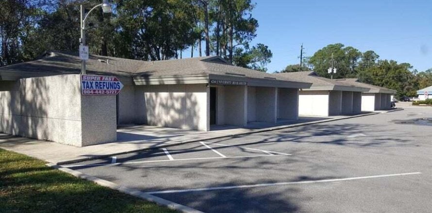 Commercial property in Jacksonville, Florida 98.2 sq.m. № 826885