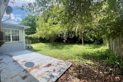 Casa en venta en Miami, Florida, 3 dormitorios, 103.96 m2 № 1311192 - foto 8