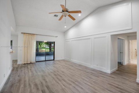 Adosado en venta en Plantation, Florida, 3 dormitorios, 142.7 m2 № 1311050 - foto 5