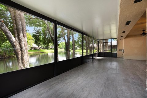 Touwnhouse à vendre à Plantation, Floride: 3 chambres, 142.7 m2 № 1311050 - photo 24