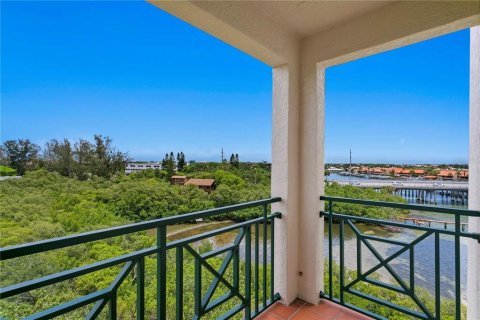 Condo in Saint Petersburg, Florida, 3 bedrooms  № 1383167 - photo 28