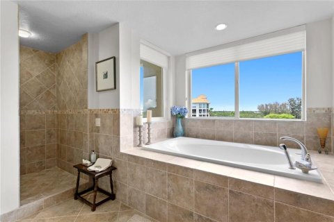 Condo in Saint Petersburg, Florida, 3 bedrooms  № 1383167 - photo 30