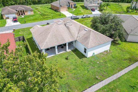 Villa ou maison à vendre à Kissimmee, Floride: 3 chambres, 174.28 m2 № 1367818 - photo 3