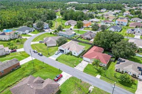 Villa ou maison à vendre à Kissimmee, Floride: 3 chambres, 174.28 m2 № 1367818 - photo 4