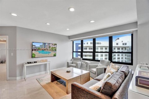 Copropriété à vendre à Miami Beach, Floride: 3 chambres, 141.21 m2 № 1397394 - photo 8