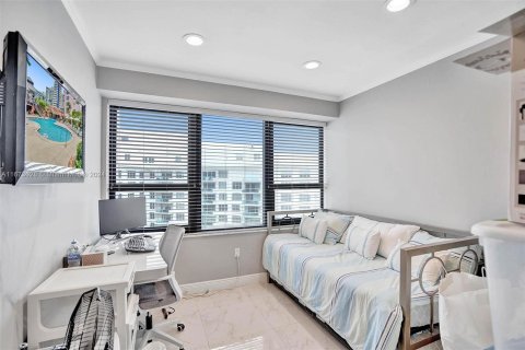 Copropriété à vendre à Miami Beach, Floride: 3 chambres, 141.21 m2 № 1397394 - photo 26