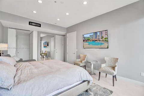 Copropriété à vendre à Miami Beach, Floride: 3 chambres, 141.21 m2 № 1397394 - photo 17