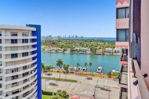 Condominio en venta en Miami Beach, Florida, 3 dormitorios, 141.21 m2 № 1397394 - foto 30