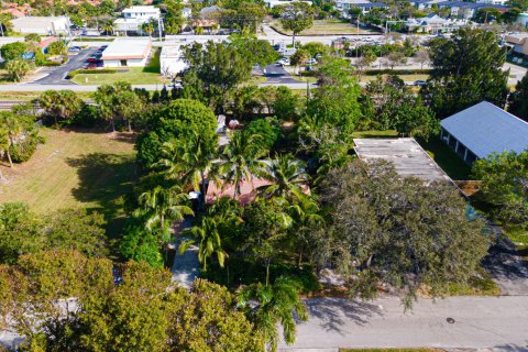 Villa ou maison à vendre à Delray Beach, Floride: 4 chambres, 113.15 m2 № 923316 - photo 15