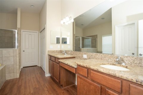 Casa en venta en San Antonio, Florida, 5 dormitorios, 312.8 m2 № 1390143 - foto 18