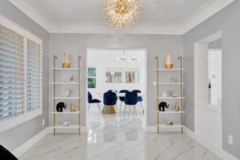 Villa ou maison à vendre à Hollywood, Floride: 7 chambres № 1178830 - photo 8