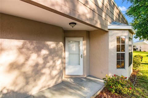 Condo in New Port Richey, Florida, 2 bedrooms  № 1113473 - photo 6