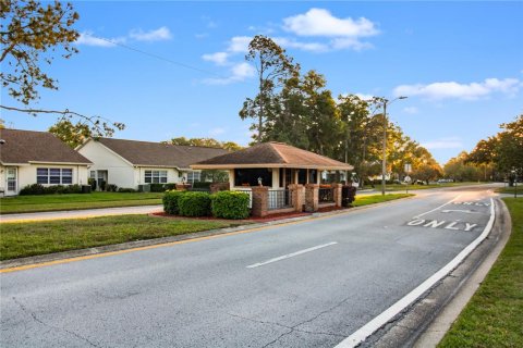 Copropriété à vendre à New Port Richey, Floride: 2 chambres, 105.72 m2 № 1113473 - photo 9