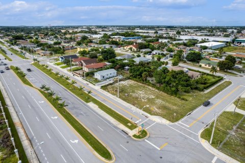 Купить земельный участок в Ривьера-Бич, Флорида № 582116 - фото 5