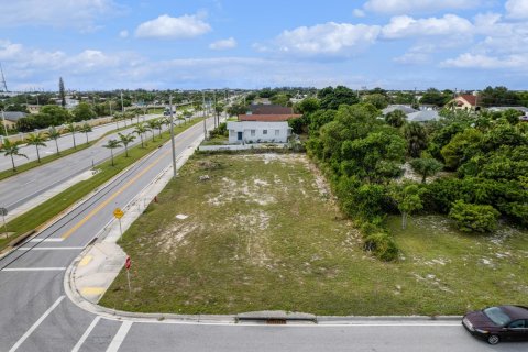Купить земельный участок в Ривьера-Бич, Флорида № 582116 - фото 18