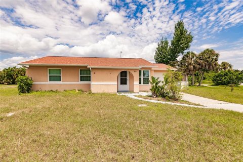 Villa ou maison à vendre à Port Charlotte, Floride: 2 chambres, 85.28 m2 № 1326273 - photo 29