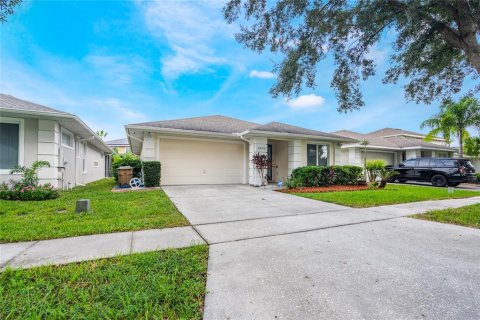 Villa ou maison à vendre à Kissimmee, Floride: 4 chambres, 157.93 m2 № 1368509 - photo 2