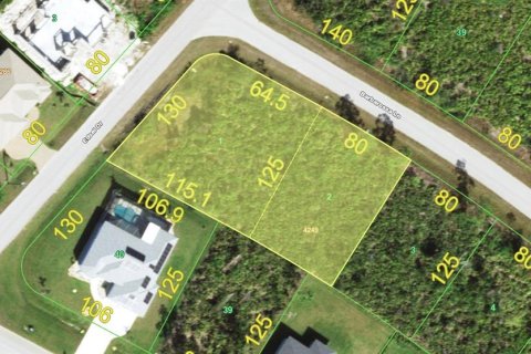 Terreno en venta en Port Charlotte, Florida № 714729 - foto 1