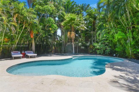 Villa ou maison à vendre à Golden Beach, Floride: 4 chambres, 209.59 m2 № 496946 - photo 17