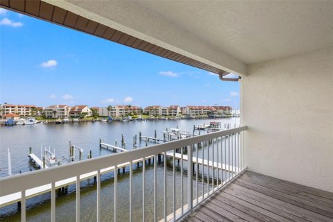 Adosado en venta en Tierra Verde, Florida, 3 dormitorios, 223.62 m2 № 1369435 - foto 18