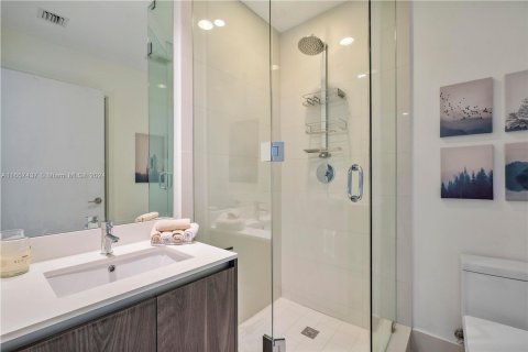 Condo in Miami, Florida, 2 bedrooms  № 1365945 - photo 22