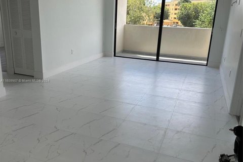 Copropriété à vendre à Miami, Floride: 2 chambres, 76.83 m2 № 1368767 - photo 3