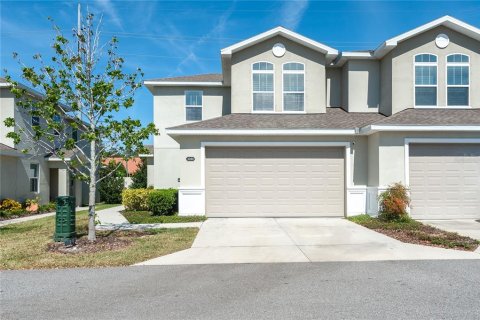 Adosado en alquiler en Clearwater, Florida, 3 dormitorios, 212.1 m2 № 1363970 - foto 1