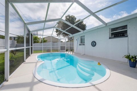 House in Holiday, Florida 2 bedrooms, 75.81 sq.m. № 1363394 - photo 23