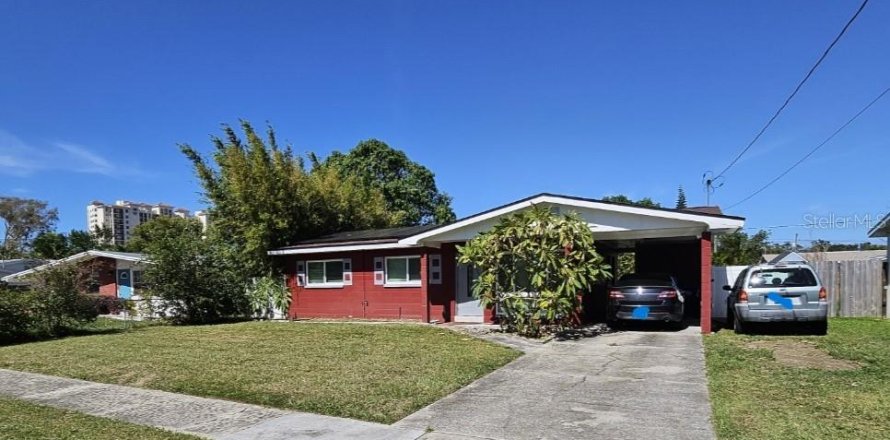 House in Tampa, Florida 3 bedrooms, 91.79 sq.m. № 1426917