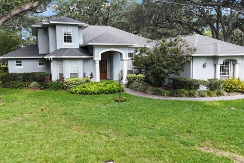 Casa en venta en Tampa, Florida, 4 dormitorios, 350.43 m2 № 1247072 - foto 1