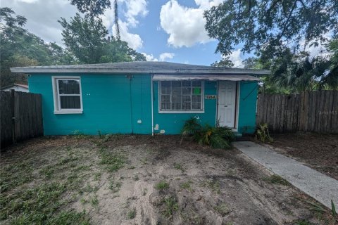 Immobilier commercial à vendre à Tampa, Floride: 93.65 m2 № 1326616 - photo 1