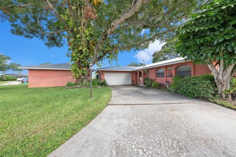 Casa en venta en Largo, Florida, 3 dormitorios, 143.53 m2 № 1362904 - foto 4