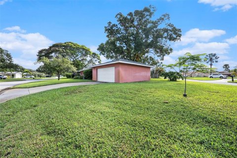 Casa en venta en Largo, Florida, 3 dormitorios, 143.53 m2 № 1362904 - foto 2