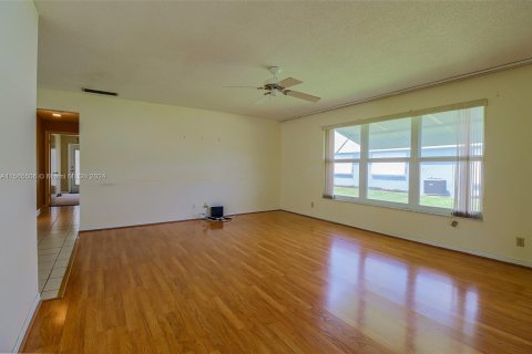 Condominio en venta en Boynton Beach, Florida, 2 dormitorios № 1103831 - foto 9