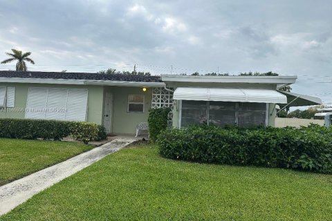 Condominio en venta en Boynton Beach, Florida, 2 dormitorios № 1103831 - foto 1