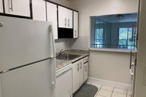 Condo in Coral Springs, Florida, 2 bedrooms  № 1188666 - photo 14