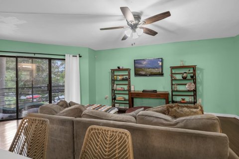 Condo in Plantation, Florida, 2 bedrooms  № 1269892 - photo 14