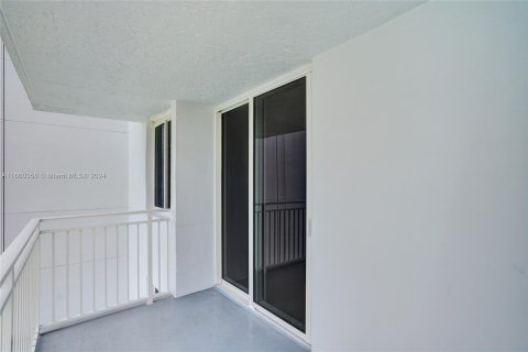 Condominio en venta en Miami, Florida, 2 dormitorios, 78.78 m2 № 1365840 - foto 17