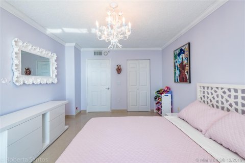 Apartamento en alquiler en Sunny Isles Beach, Florida, 3 dormitorios, 160.72 m2 № 14061 - foto 24