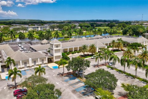 Copropriété à vendre à Coconut Creek, Floride: 2 chambres, 119.94 m2 № 1229133 - photo 5