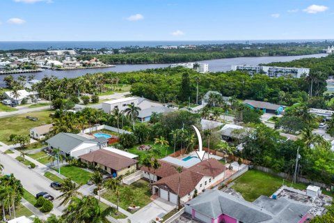 Villa ou maison à vendre à Boynton Beach, Floride: 3 chambres, 255.02 m2 № 1118685 - photo 2