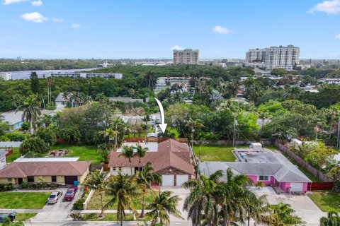 Villa ou maison à vendre à Boynton Beach, Floride: 3 chambres, 255.02 m2 № 1118685 - photo 6