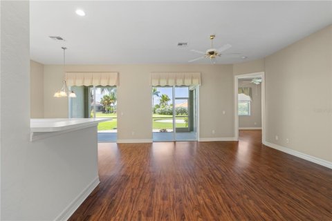 Condo in Punta Gorda, Florida, 3 bedrooms  № 1289435 - photo 17